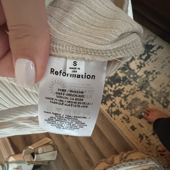 Reformation crop tank + cardigan - Picture 4 of 7